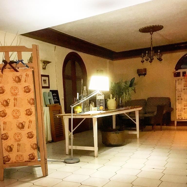 Hostal Pirineos Μπαρμπάστρο Εξωτερικό φωτογραφία
